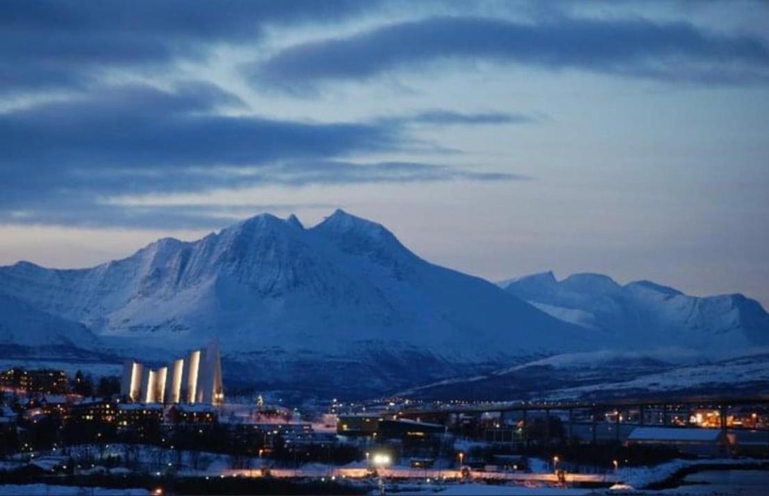 Polar Arctic View - Free Parking! Apartment Tromso Bagian luar foto